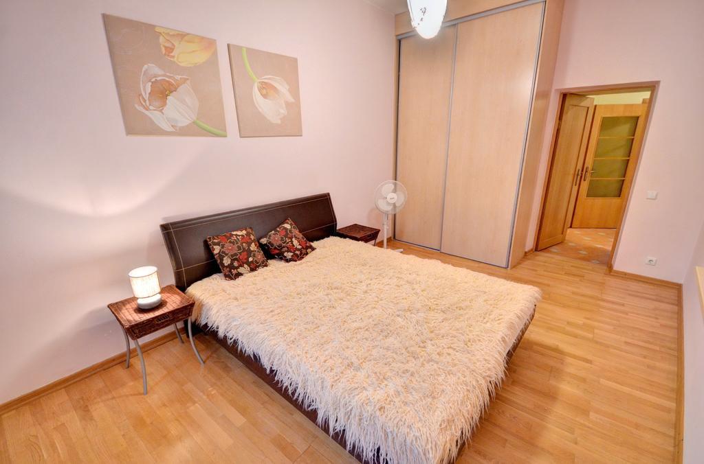 Great Apartment Near Town Hall VNO Eksteriør bilde